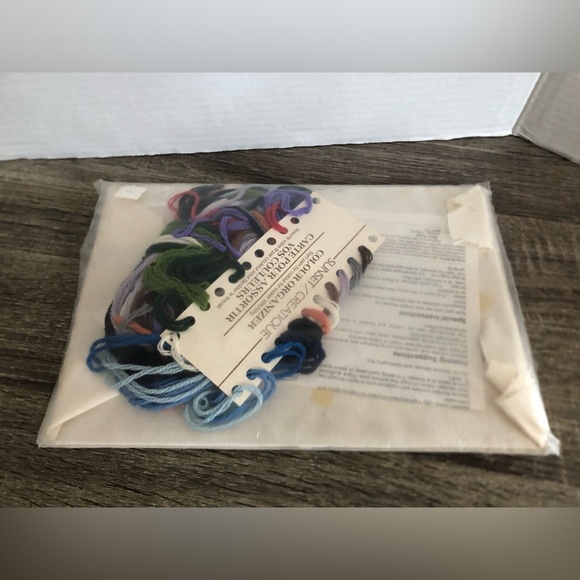 Vtg Creatique Covered Bridge Stitchery Kit - Picture 5 of 13